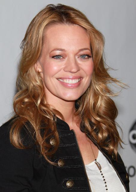 Jeri Ryan - Hot - FamousFix