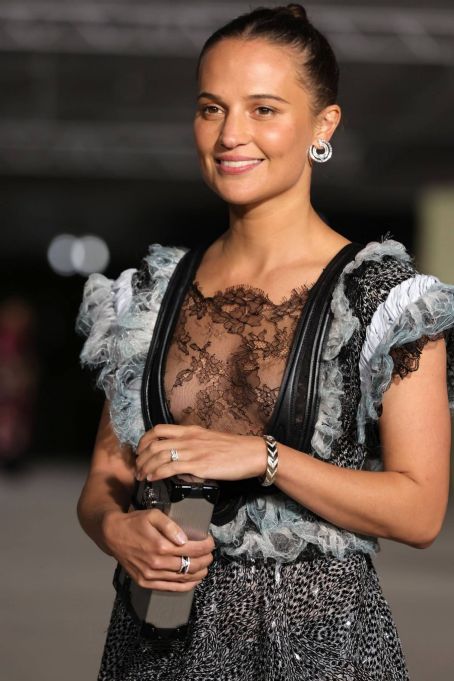 Alicia Vikander – 2nd Annual Academy Museum Gala in Los Angeles