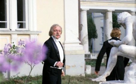 Who is The Shooting Party dating? The Shooting Party partner, spouse