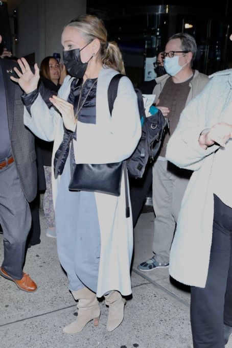 Sarah Jessica Parker- With Matthew Broderick leave the theatre on Broadway in New York