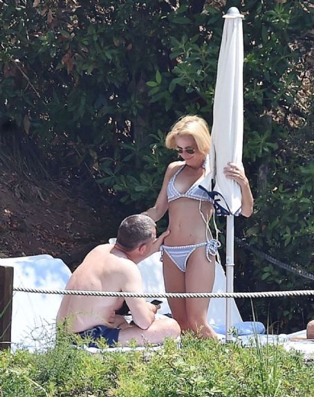 Gillian Anderson in Bikini on vacation in Portofino FamousFix