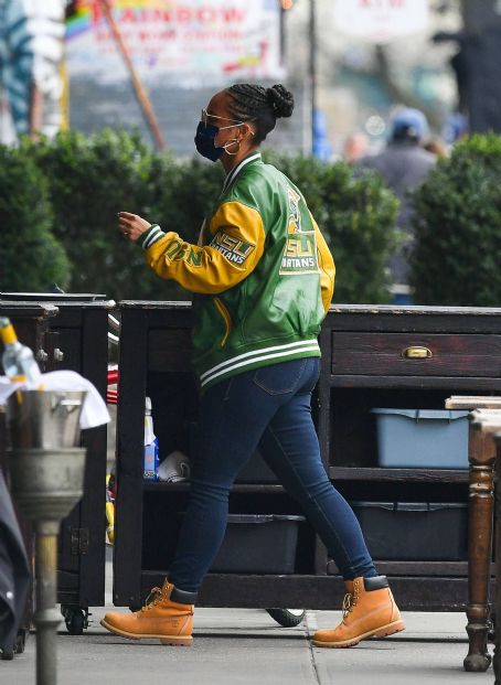 Alicia Keys – Dinner candids at Gemma in New York