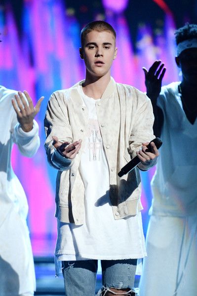 Justin Bieber performs onstage during the 2016 Billboard Music Awards ...