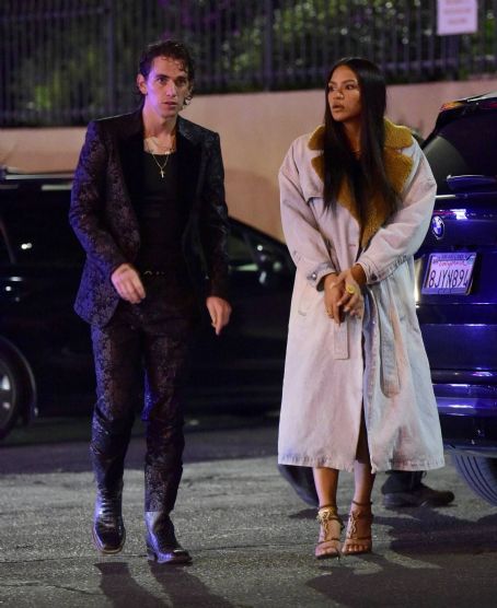 Cassie Ventura – Leaving the Chateau Marmont hotel in Los Angeles