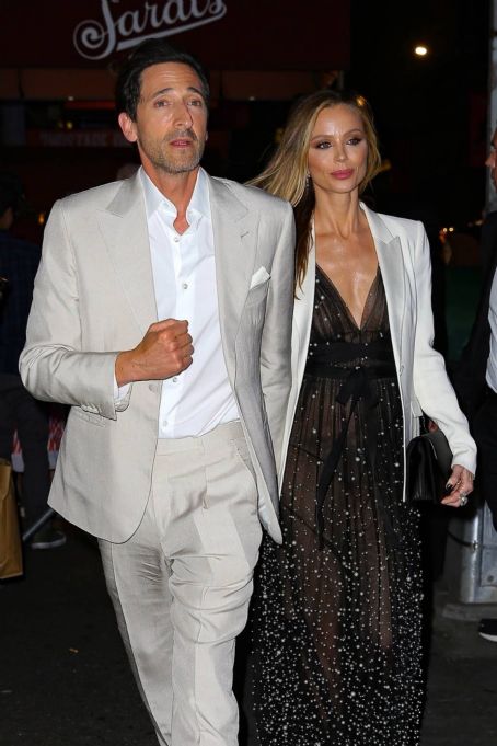 Who is Georgina Chapman dating? Georgina Chapman boyfriend, husband