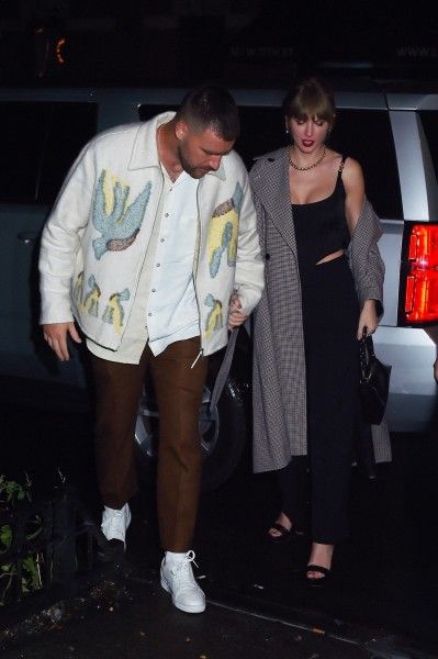 Taylor Swift And Travis Kelce Out In New York City Picture - Photo Of 