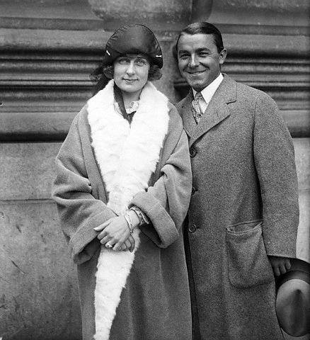 Gene Sarazen and Mary Henry Picture - Photo of Gene Sarazen and Mary ...