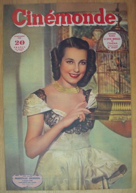 Marcelle Derrien, Cinemonde Magazine 30 December 1947 Cover Photo - France