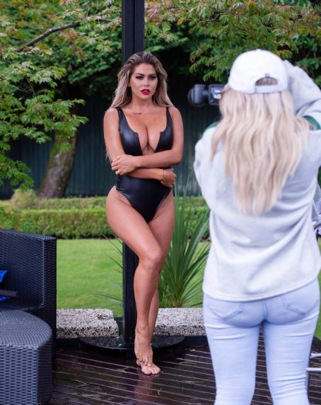 Bianca Gascoigne In Black PVC swimsuit shooting her 2020