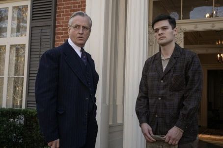 Fellow Travelers - Linus Roache