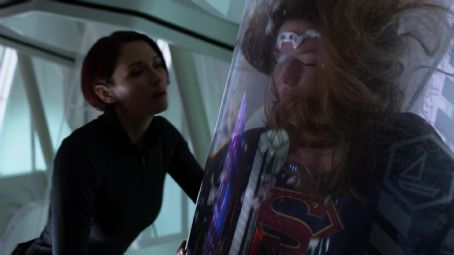 Supergirl S03E10 - Legion of Superheroes Picture - Photo of Kara Zor-El ...