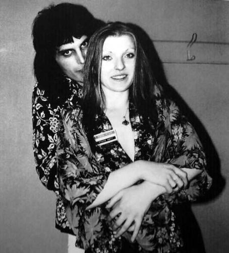 Freddie Mercury and Mary Austin Pics - Freddie Mercury and Mary Austin ...