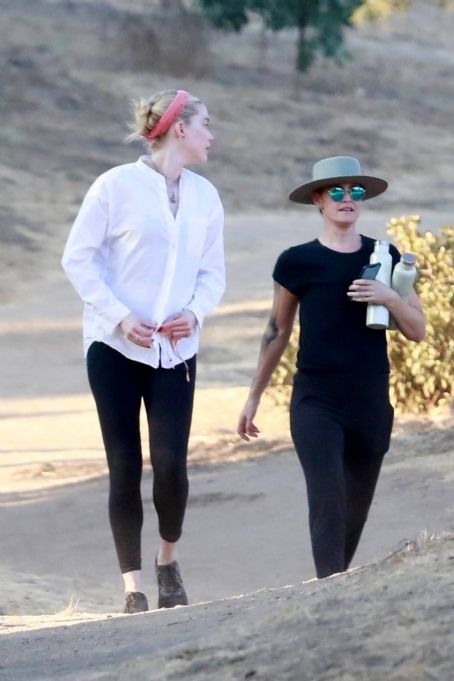 Amber Heard – With a friends on a hike in Los Angeles | Amber Heard ...