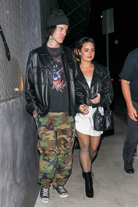 Who is Demi Lovato dating? Demi Lovato boyfriend, husband