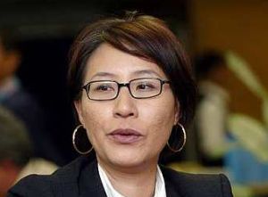 Elizabeth Wong (politician)