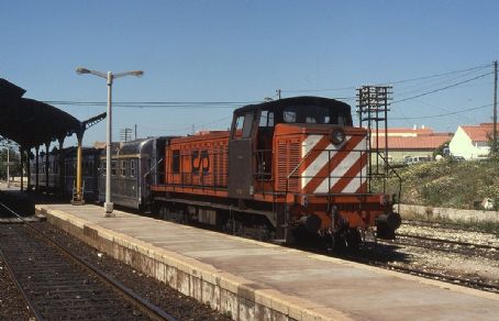 List of Diesel-electric locomotives of Portugal - FamousFix List