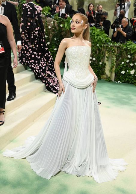 Ariana Grande – 2024 Met Gala In NYC - FamousFix