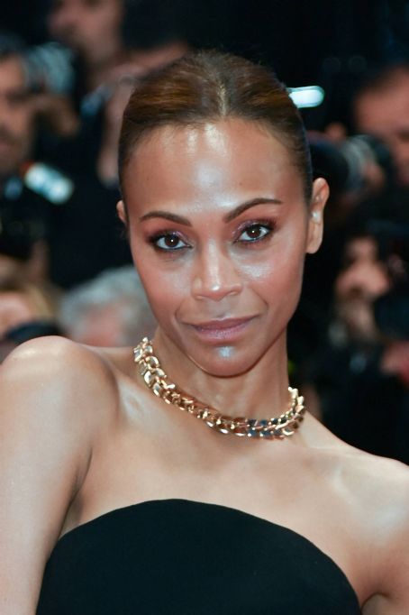 Zoe Saldana – ‘Emilia Perez’ Photocall – 2024 Cannes Film Festival ...