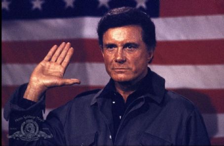 Cliff Robertson - Malone