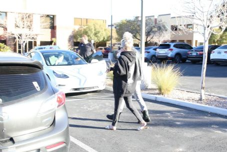 Jenna Jameson – With Jessi Lawless leaving the Desert Moon Wellness facility in LA