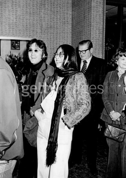 John Lennon and May Pang Pics - John Lennon and May Pang Couple ...