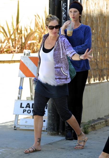 Christina Applegate - At The Gym In Los Angeles, 2010-09-03 | Christina ...