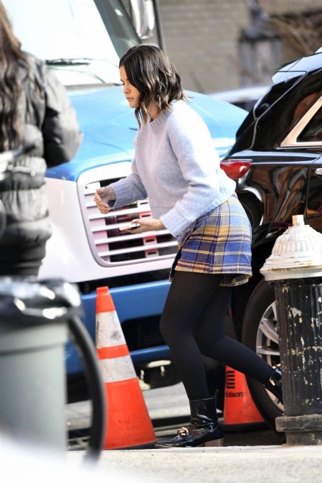 Selena Gomez – On the set of ‘Only Murders in the Building’ in New York