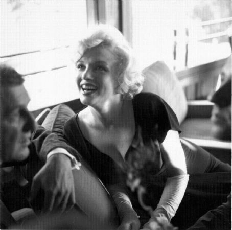 Marilyn Monroe | Marilyn Monroe Picture #10255322 - 454 x 450 - FanPix.Net