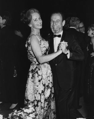 Hume Cronyn and Jessica Tandy - Dating, Gossip, News, Photos