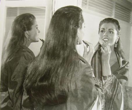 Ursula Thiess | Ursula Thiess Picture #10259646 - 454 x 379 - FanPix.Net