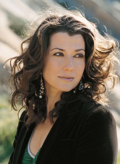 Amy Grant | Amy Grant Picture #10264121 - 454 x 622 - FanPix.Net