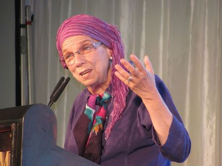 Tziporah Heller