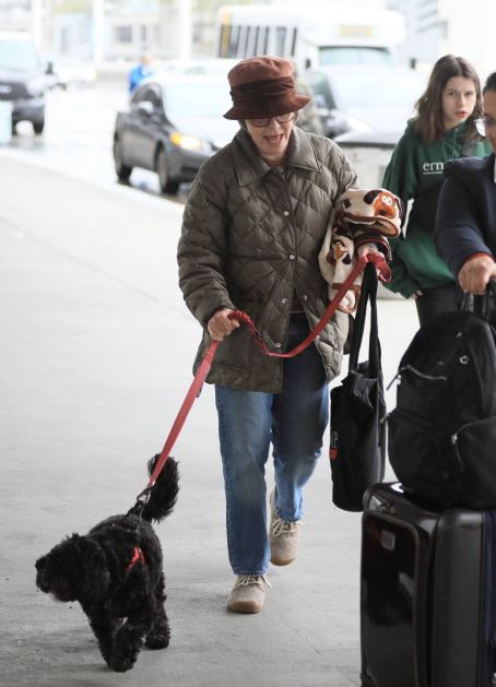 Sally Field – With her dog at LAX Airport in Los Angeles | Sally Field