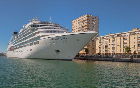MV Seabourn Quest
