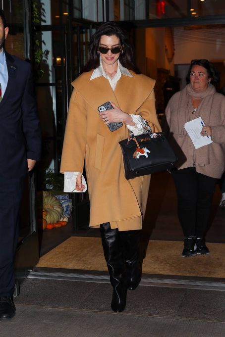 Anne Hathaway – Leaving a press junket in Midtown – New York