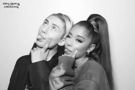 Ariana Grande – Sweetener World Tour Meet and Greet in London