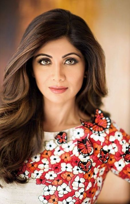 Shilpa Shetty - Hi! BLITZ Magazine Pictorial [India] (August 2016)