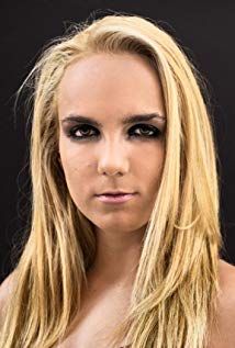 Lauren Mackenzie Heiken