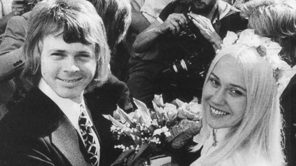 Bjorn Ulvaeus And Agnetha Faltskog - FamousFix