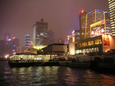 Queen's Pier