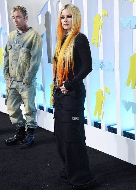 Avril Lavigne - 2022 MTV Video Music Awards