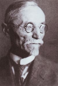 Uroš Predić
