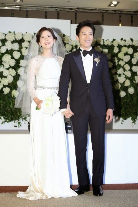 Seong Ji and Bo-young Lee - Marriage