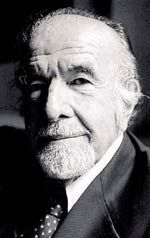 Fereydoon Hoveyda