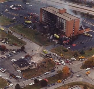 1987 Indianapolis Ramada Inn A-7D Corsair II crash