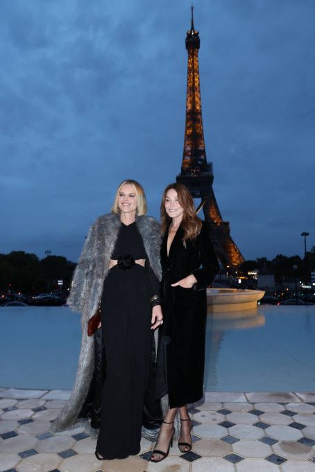 Carla Bruni – Saint Laurent Womenswear SS 2023 show at Paris Fashion Week