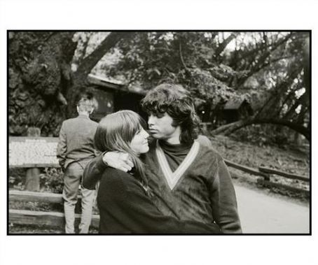Jim Morrison and Pamela Courson Photos - Jim Morrison and Pamela ...