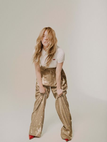 Sydney Sweeney - ES Magazine Pictorial [United Kingdom] (2 June 2023)