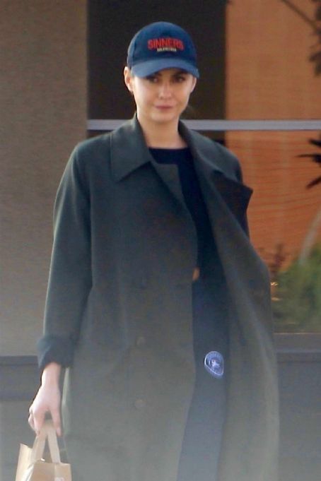 Willa Holland – Out in Beverly Hills