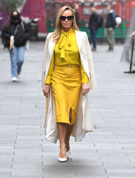 Amanda Holden – leaving the Global Radio Studios London | Amanda Holden